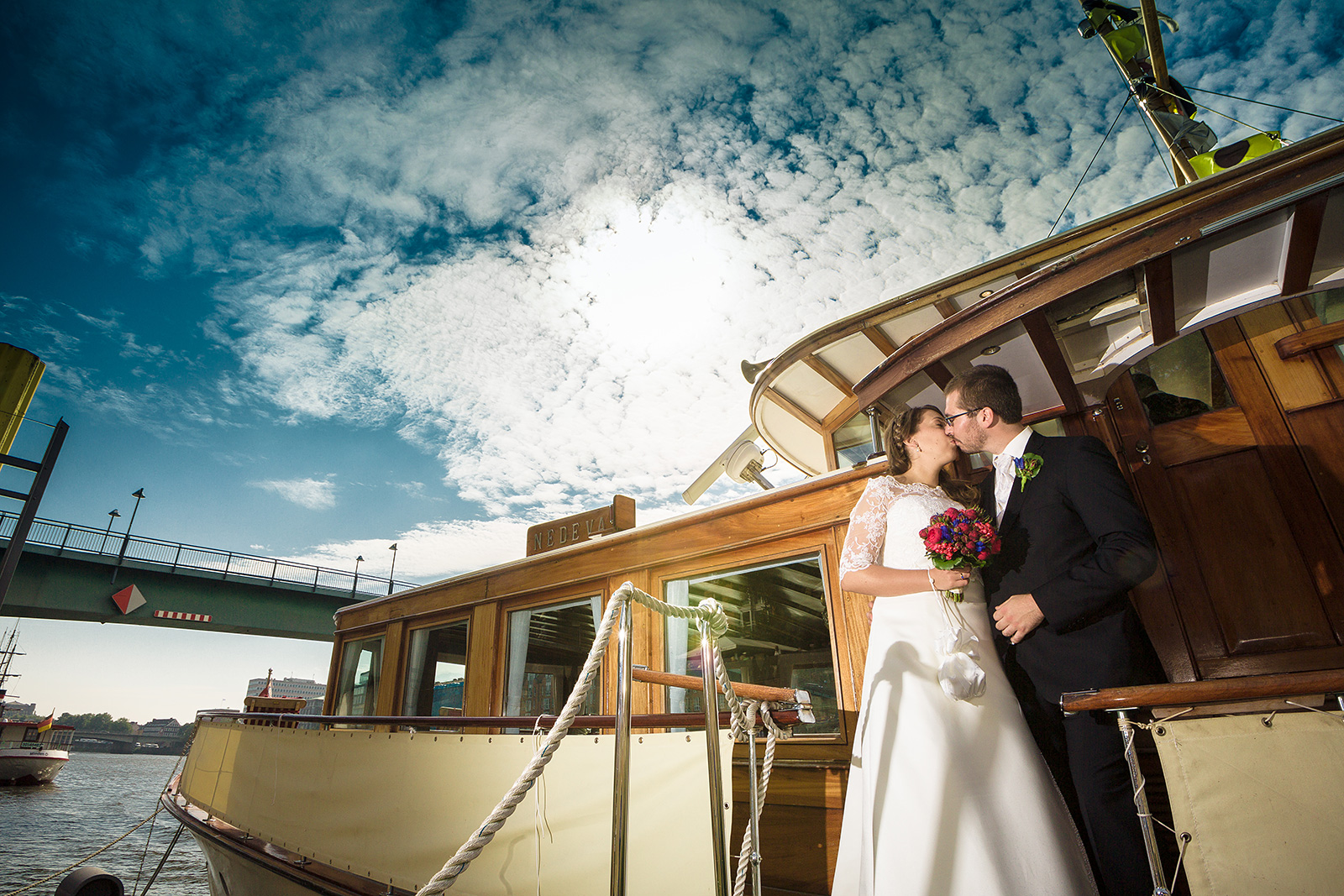 Hochzeitsportraits auf Nedeva Schiff in Bremen