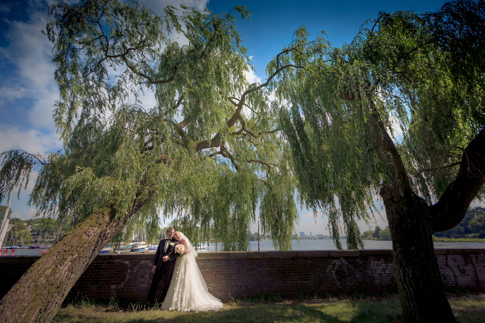Hochzeitsfotos in der Nähe von Krugkoppelbrücke, Hamburg