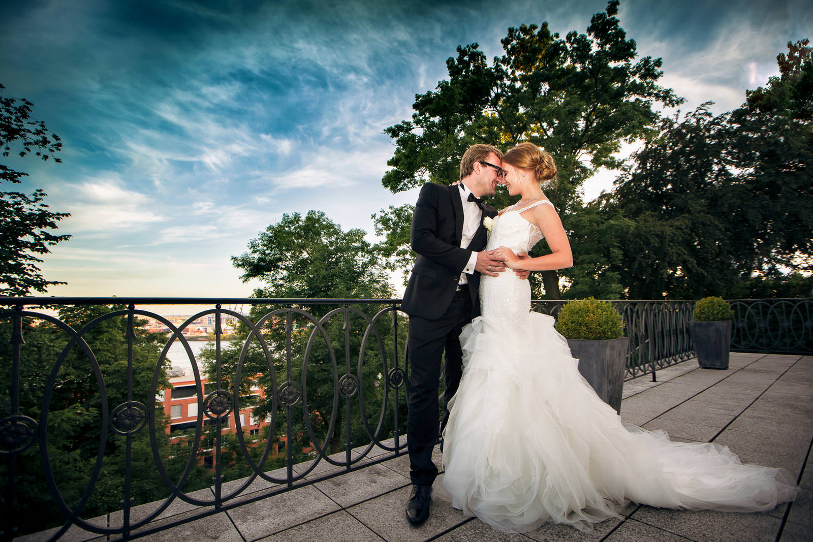 Hochzeitsportraits im Villa im Heinepark, Hochzeitsfotograf Hamburg